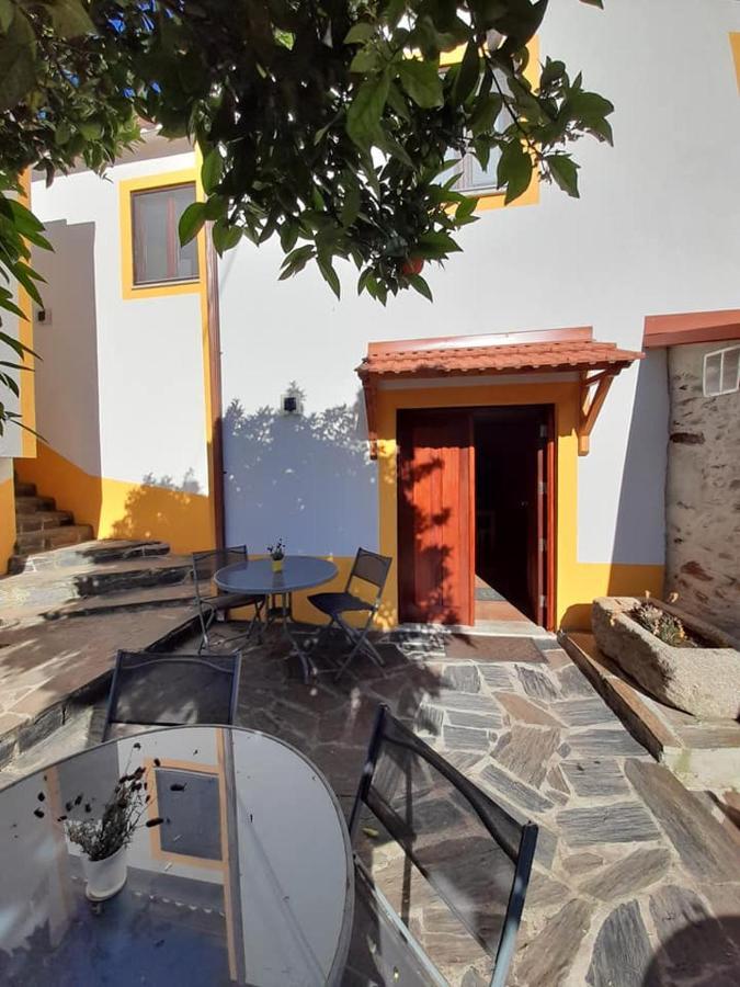 Casa Dona Eufemia Panzió Pinhão Kültér fotó